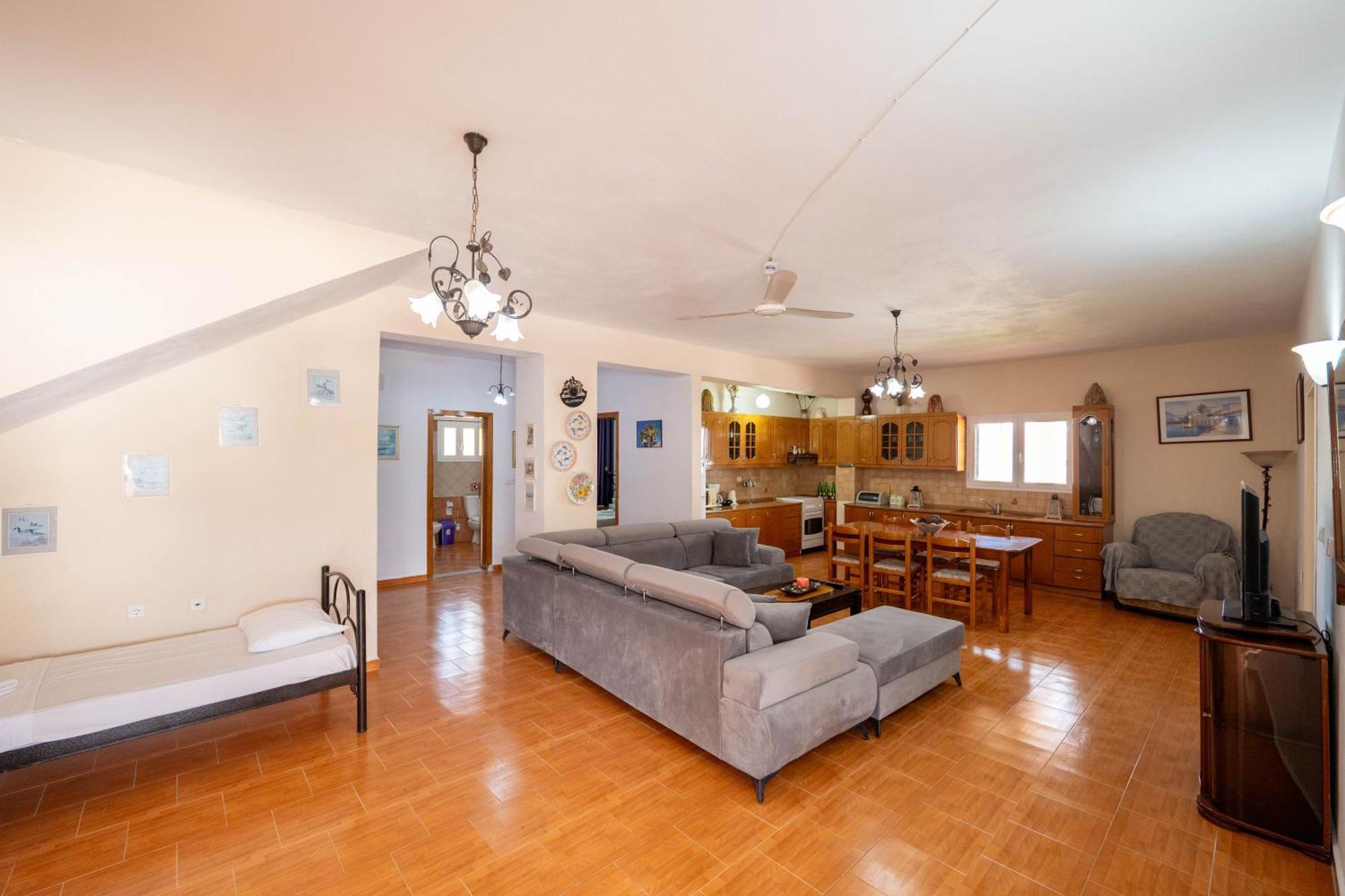 Cozy Apartments Downtown คซามิล ภายนอก รูปภาพ